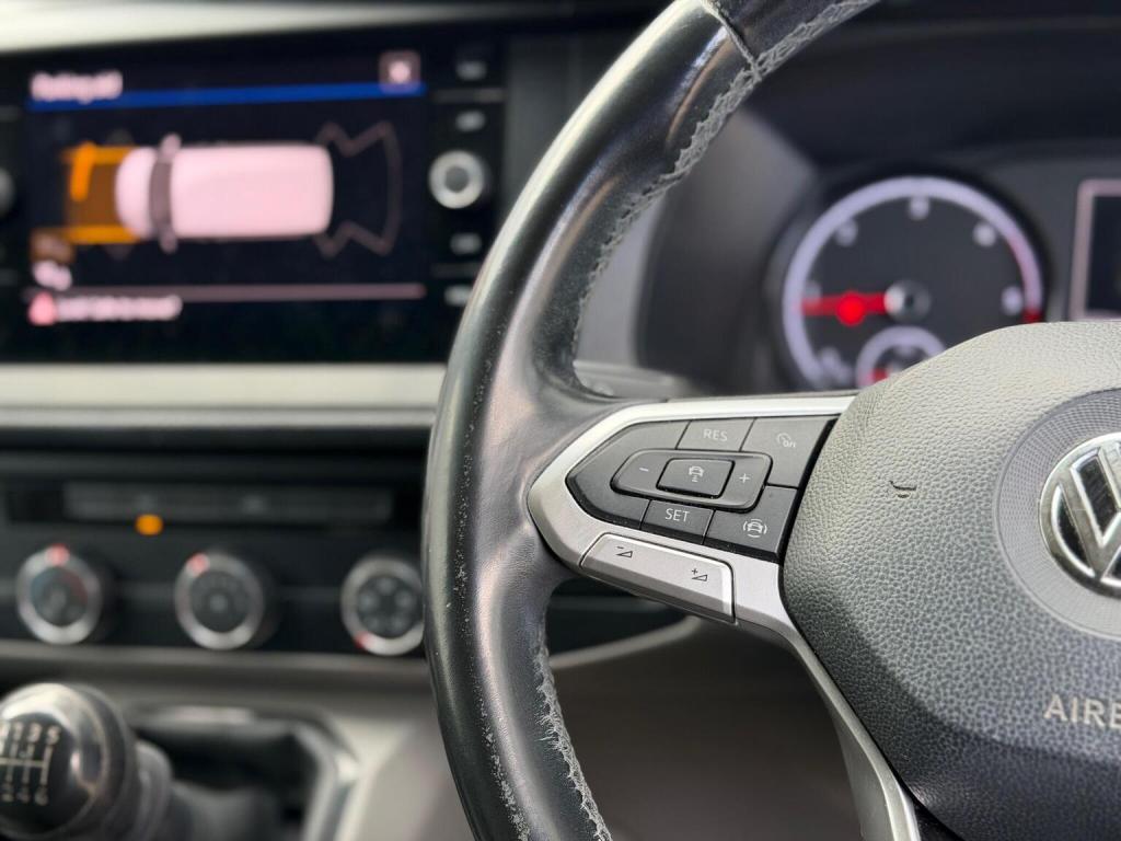 VOLKSWAGEN TRANSPORTER