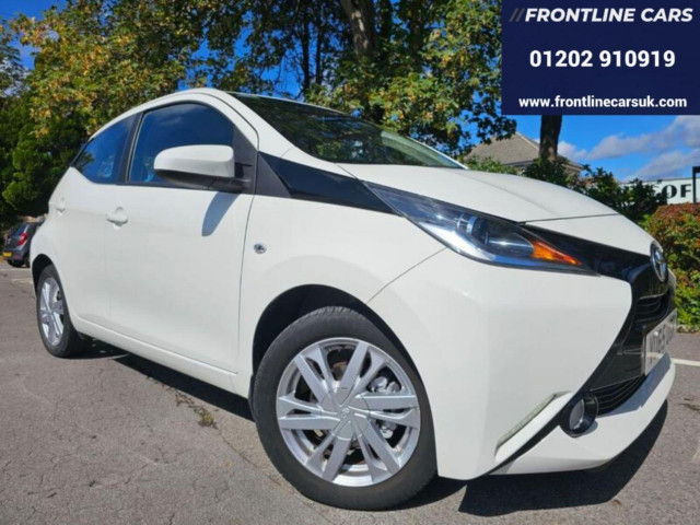 TOYOTA AYGO 1.0 VVT-i x-pression