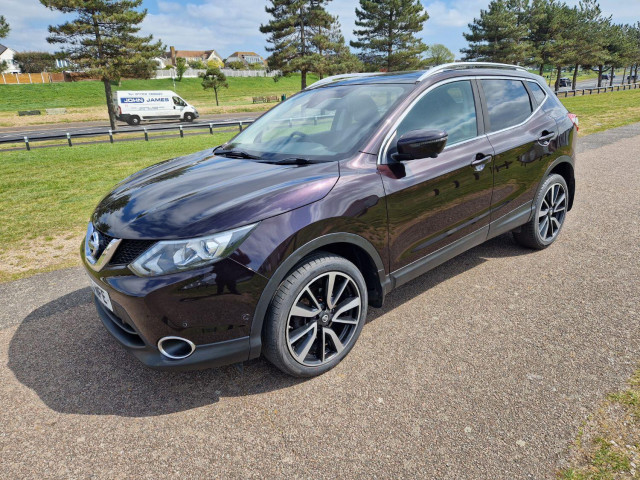NISSAN QASHQAI 1.6 dCi Tekna