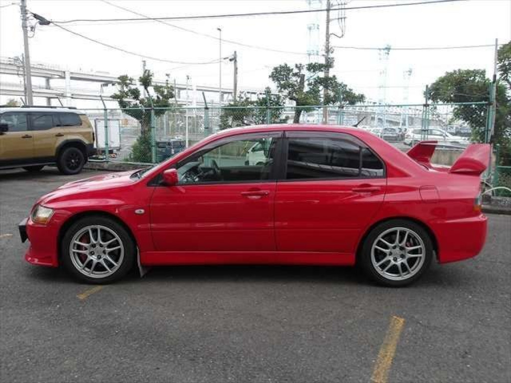 MITSUBISHI LANCER