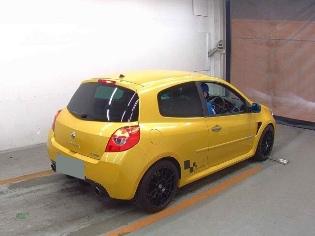 RENAULT CLIO