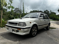 TOYOTA STARLET