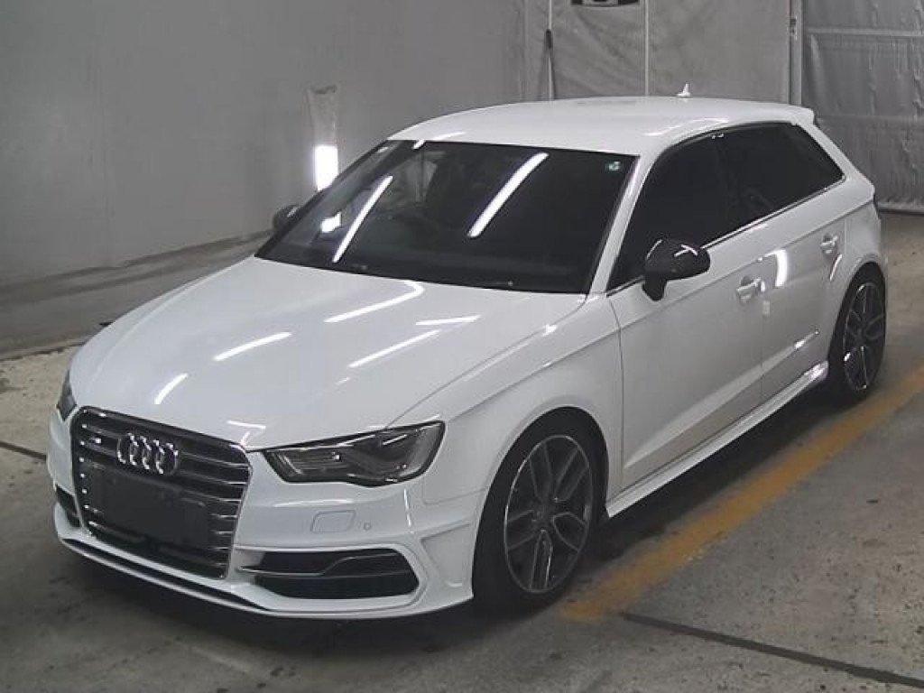 AUDI S3