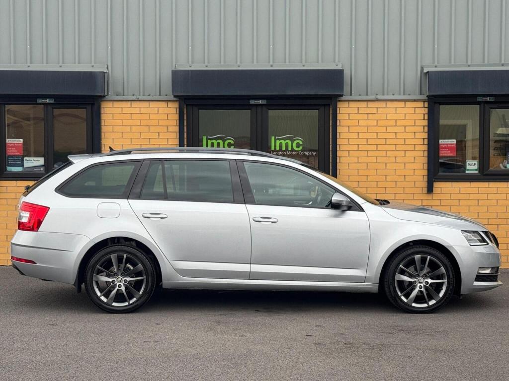 SKODA OCTAVIA