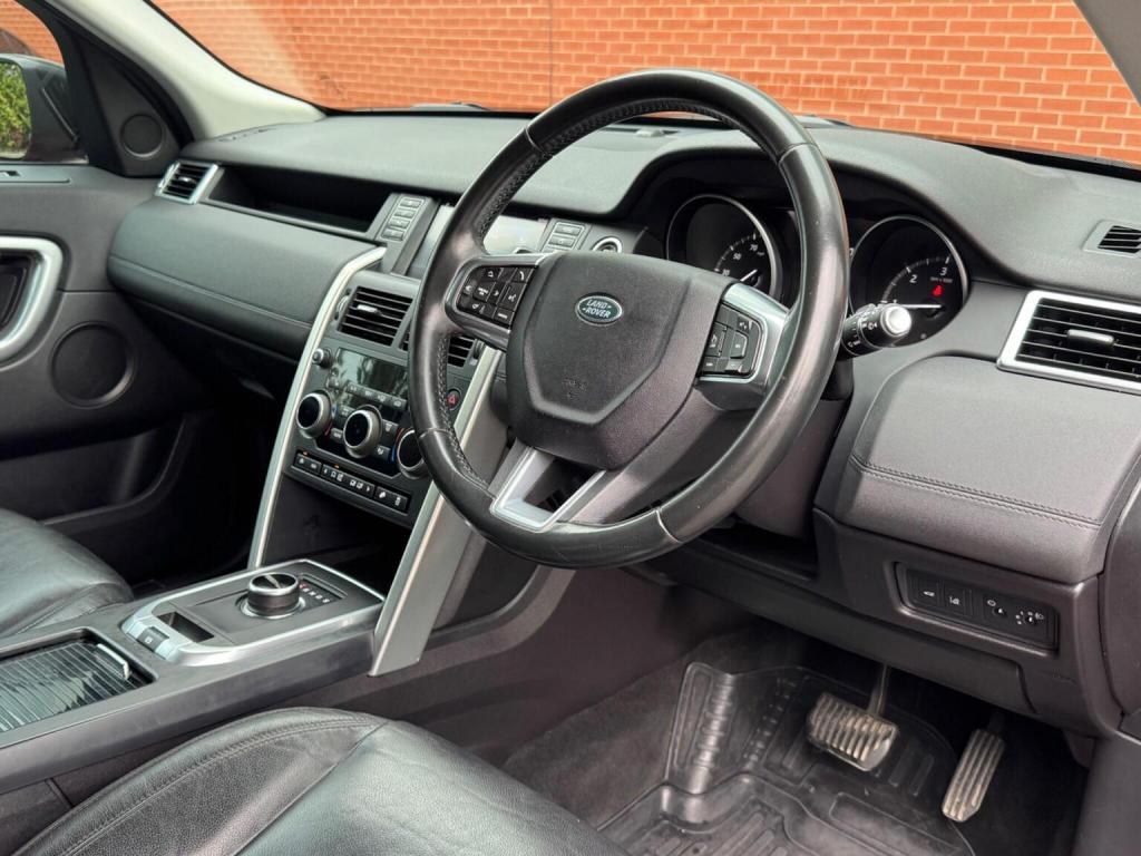 LAND ROVER DISCOVERY SPORT