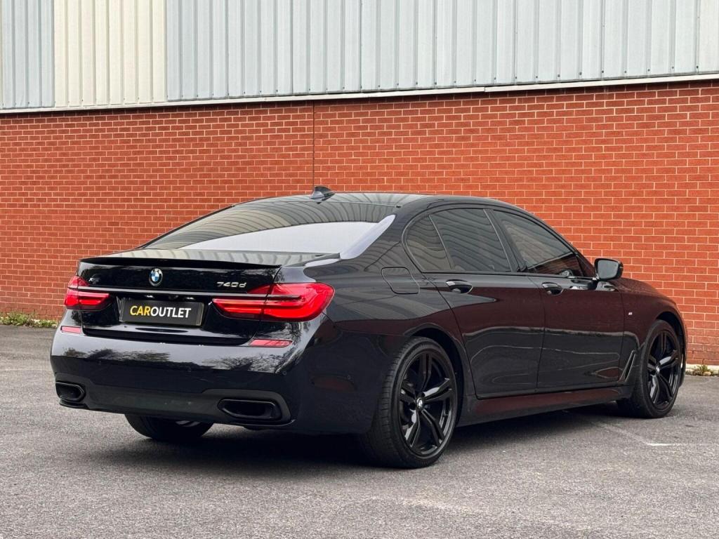 BMW 7 SERIES