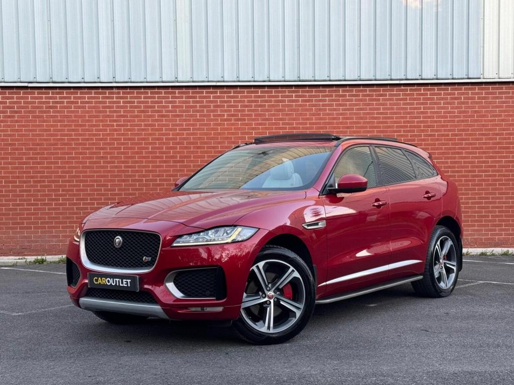 JAGUAR F-PACE