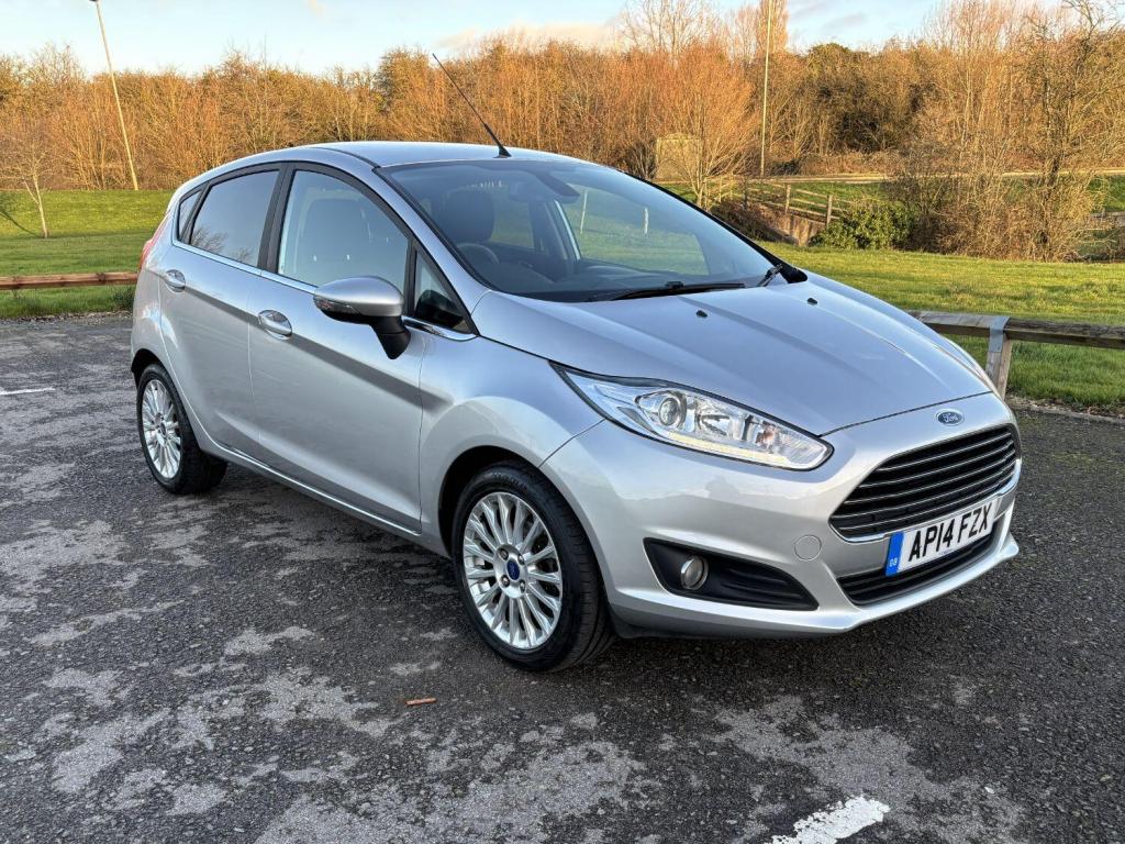 FORD FIESTA 1.0 T EcoBoost Titanium