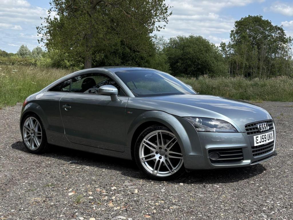 AUDI TT 2.0 TFSI S line Special Edition