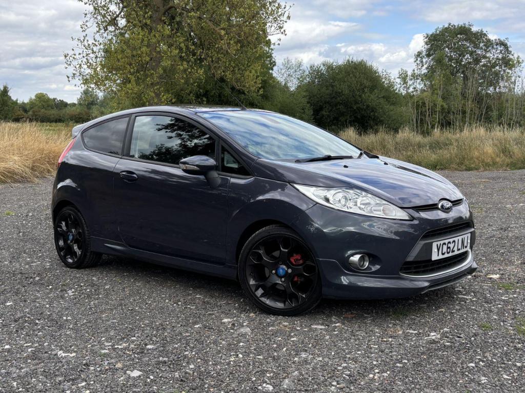 FORD FIESTA 1.6 Metal