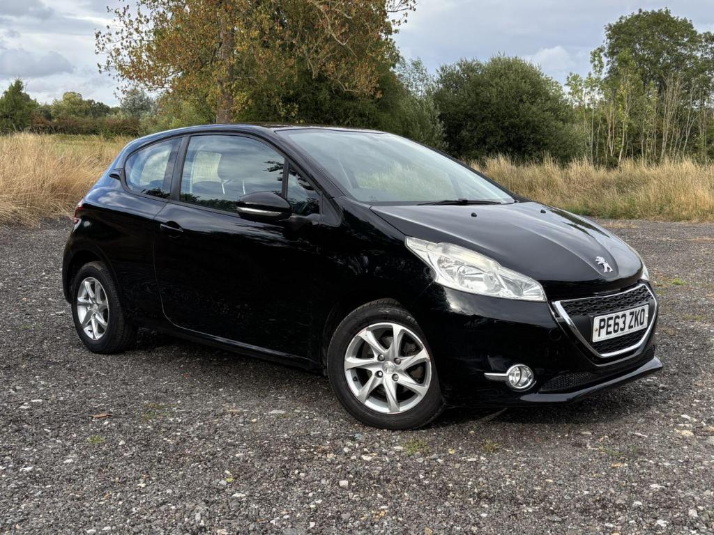 PEUGEOT 208 1.0 VTi Active