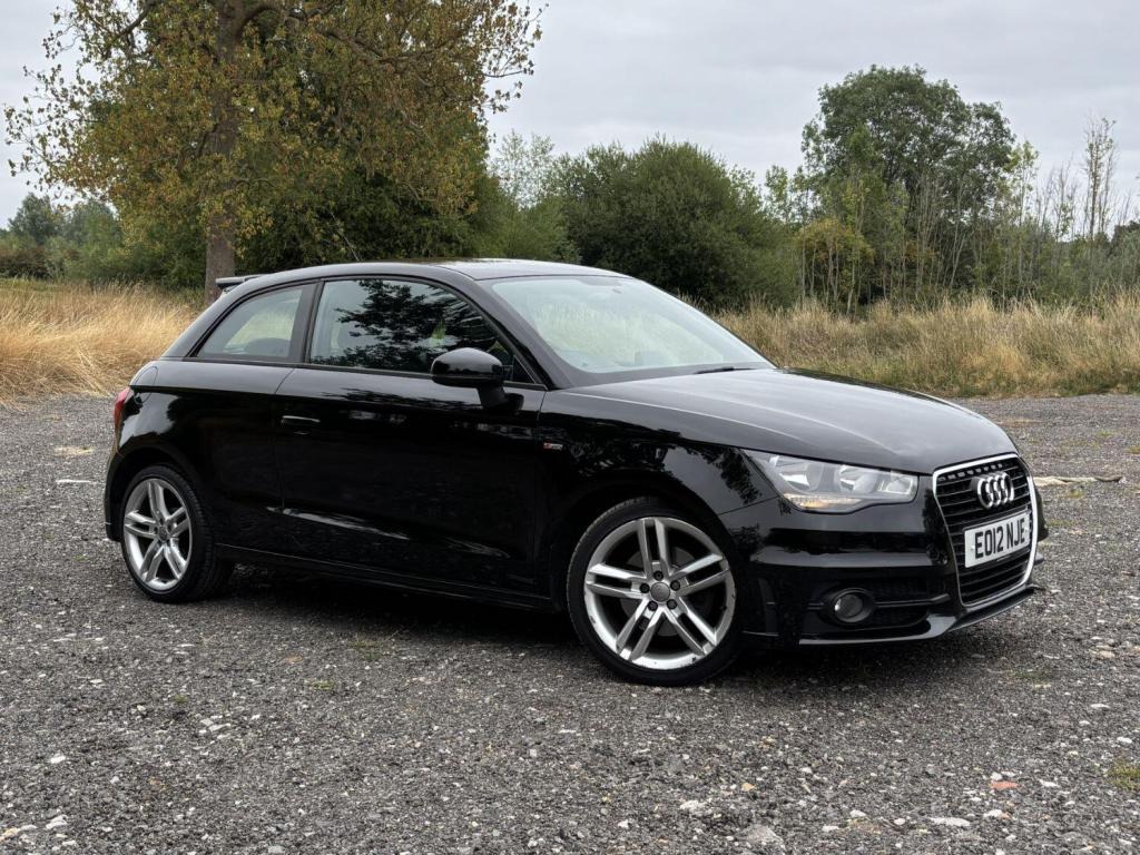 AUDI A1 1.6 TDI S line