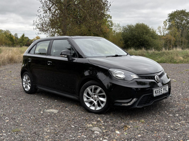 MG MG3 2015