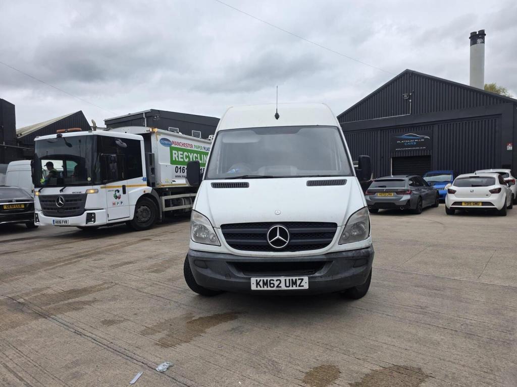 MERCEDES-BENZ SPRINTER