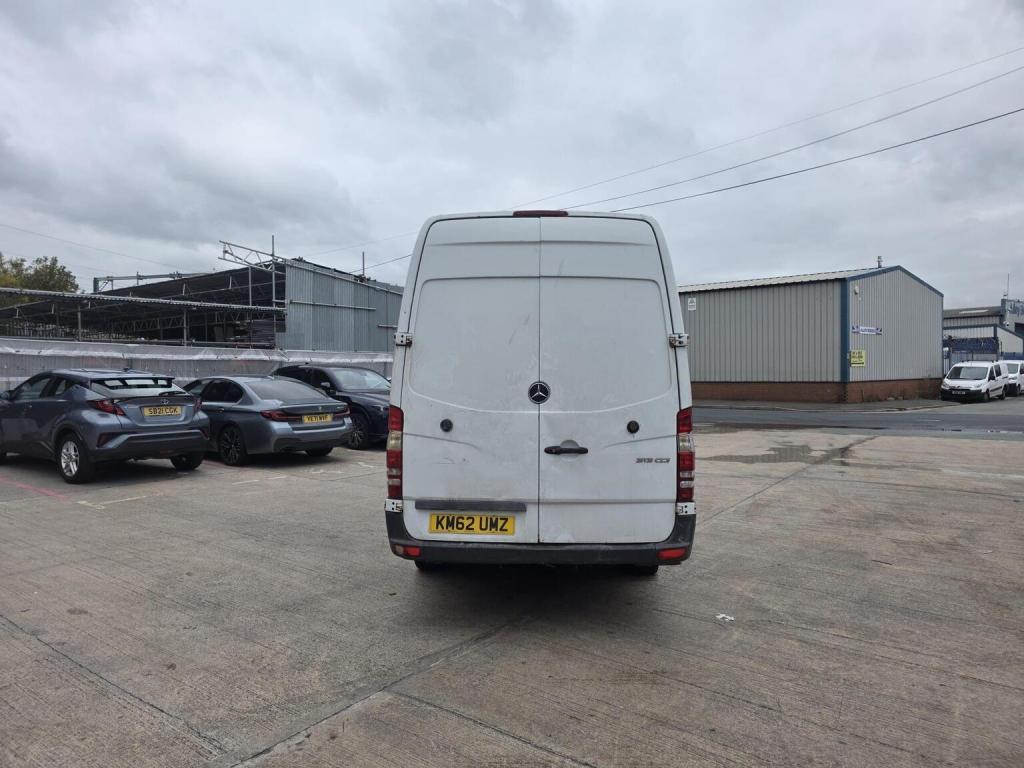 MERCEDES-BENZ SPRINTER