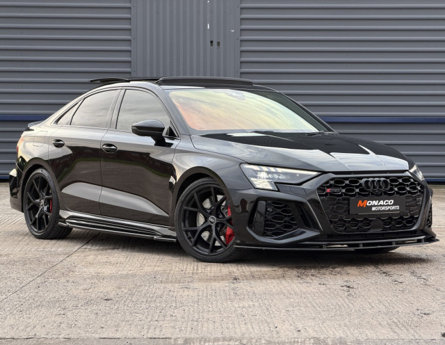 AUDI RS3
