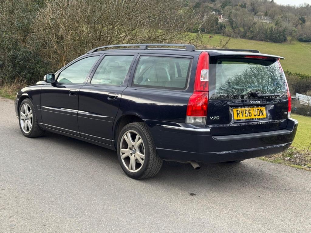 VOLVO V70