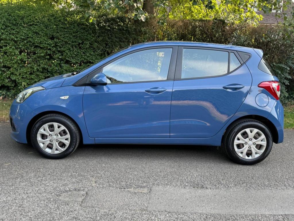 HYUNDAI I10