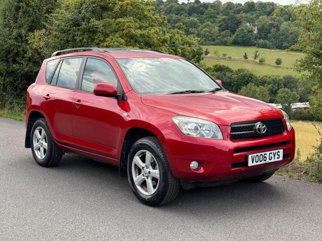 TOYOTA RAV4