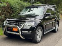MITSUBISHI SHOGUN