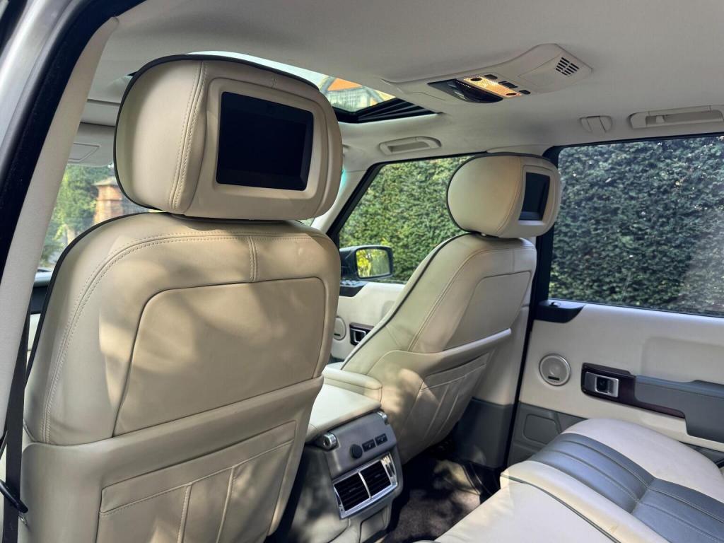 LAND ROVER RANGE ROVER