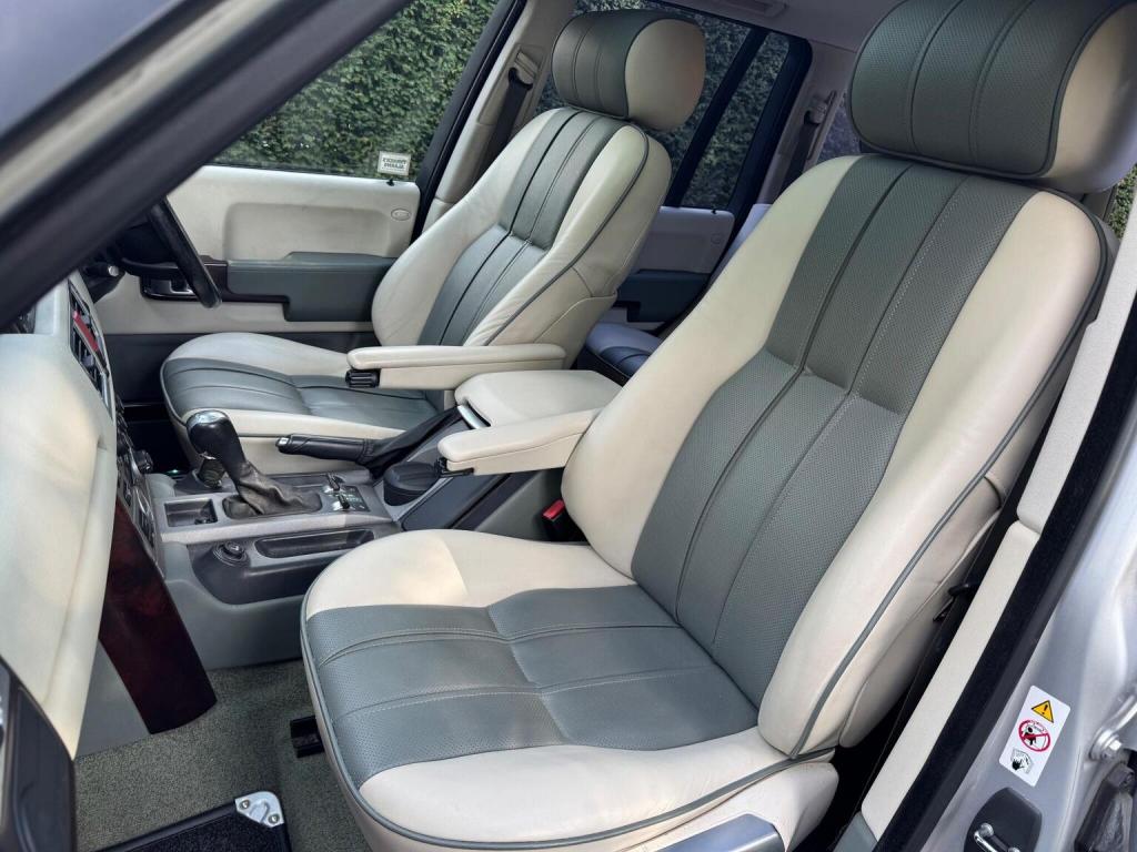 LAND ROVER RANGE ROVER