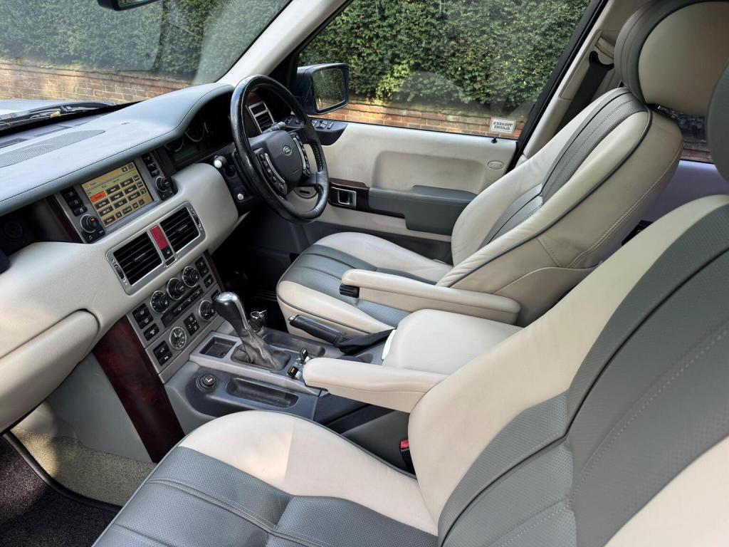 LAND ROVER RANGE ROVER