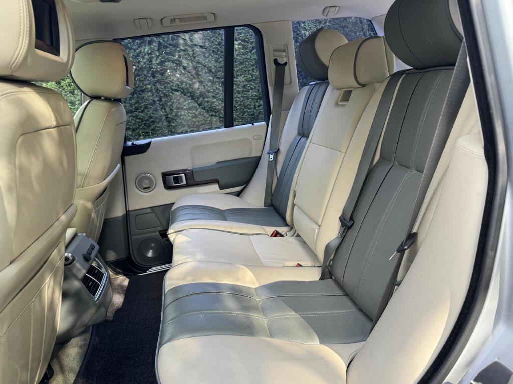 LAND ROVER RANGE ROVER