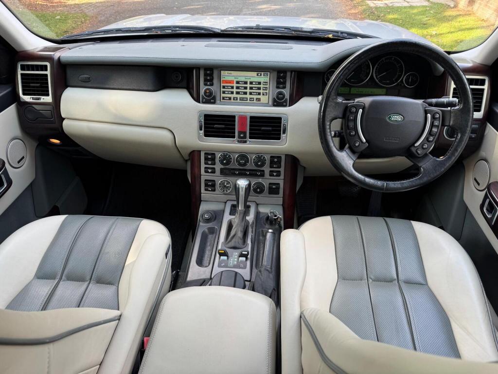 LAND ROVER RANGE ROVER