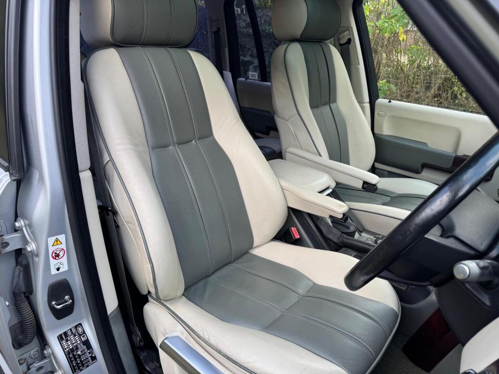 LAND ROVER RANGE ROVER