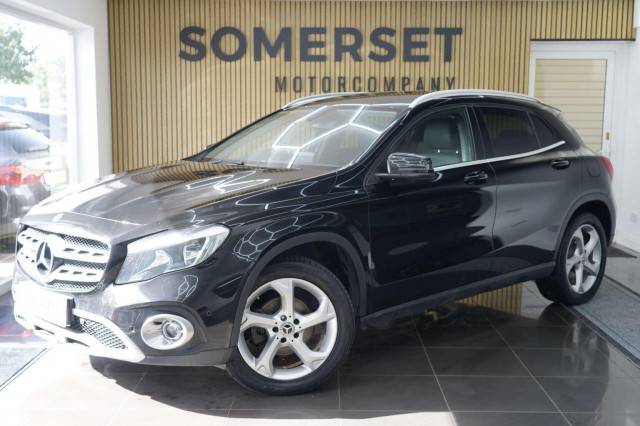 MERCEDES-BENZ GLA CLASS