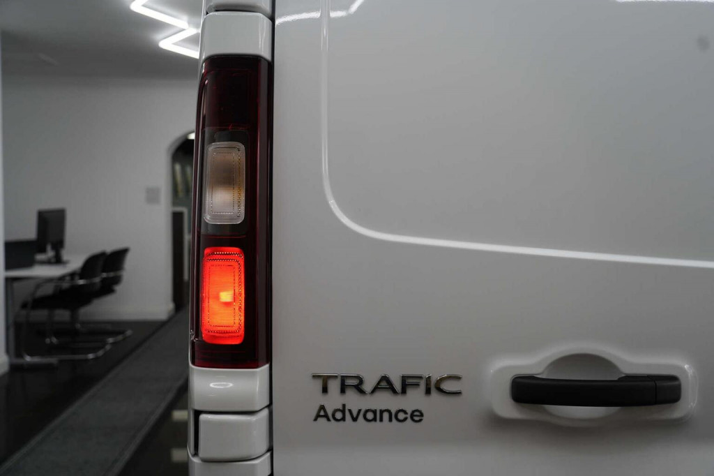 RENAULT TRAFIC E-TECH