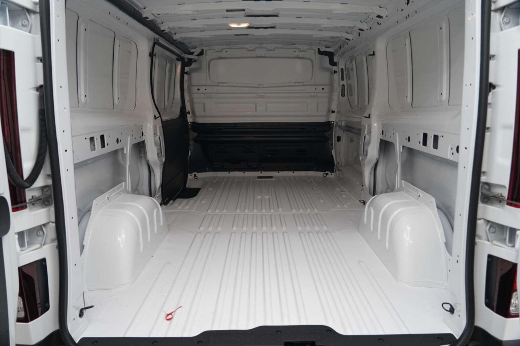 RENAULT TRAFIC E-TECH