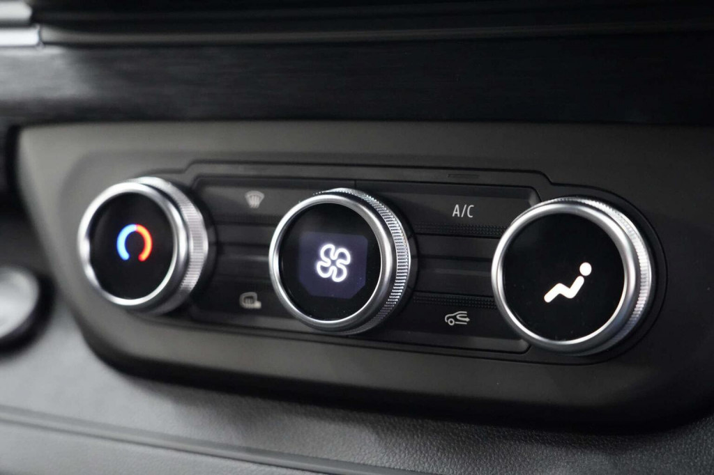 RENAULT TRAFIC E-TECH