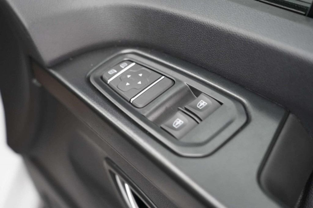 RENAULT TRAFIC E-TECH