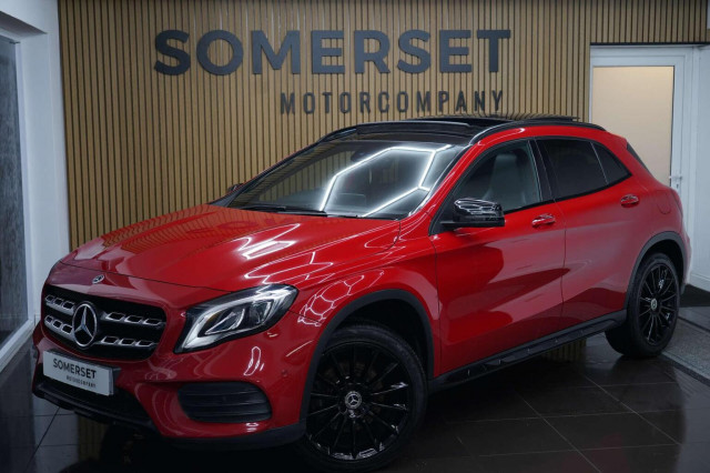 MERCEDES-BENZ GLA