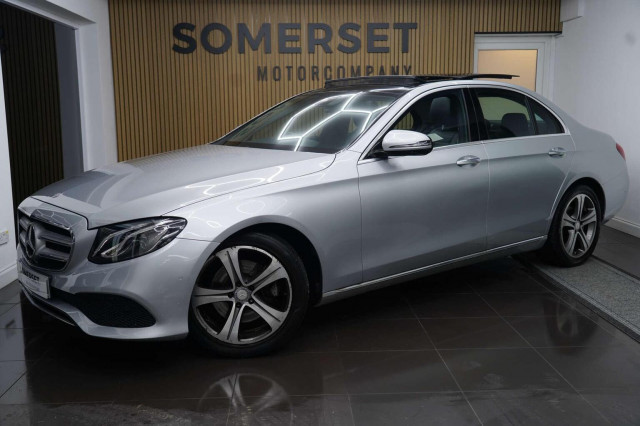 MERCEDES-BENZ E CLASS