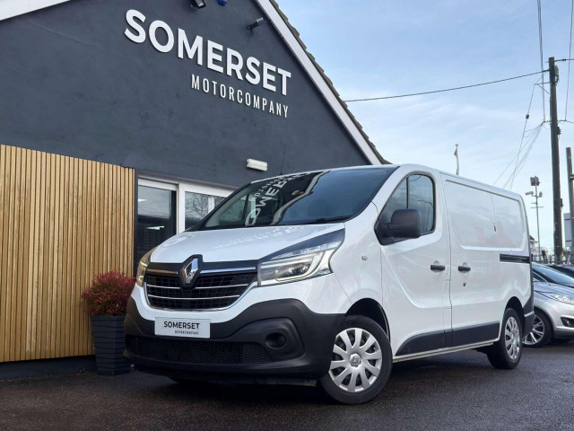 RENAULT TRAFIC