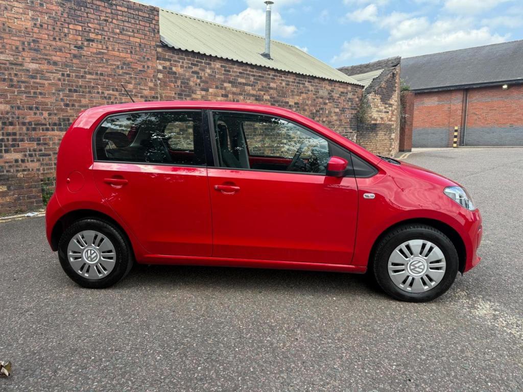 VOLKSWAGEN UP