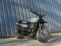 TRIUMPH Street Scrambler