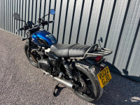 TRIUMPH Street Twin