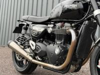 TRIUMPH SPEED TWIN
