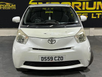 TOYOTA IQ