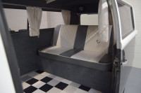 VOLKSWAGEN T2