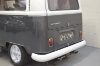 VOLKSWAGEN T2