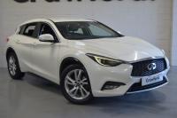 INFINITI Q30