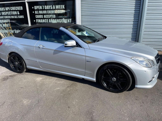 MERCEDES-BENZ E CLASS 2.1 E220 CDI BlueEfficiency Sport