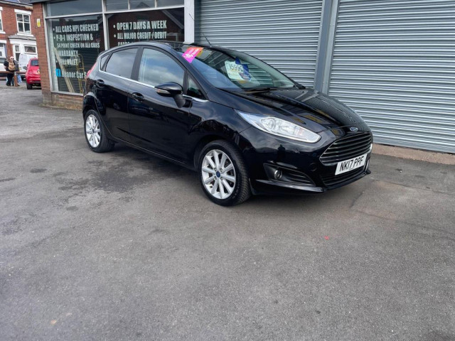 FORD FIESTA 1.0 T EcoBoost Titanium