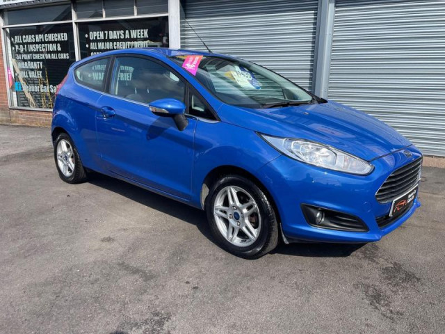 FORD FIESTA 1.0 T EcoBoost Zetec