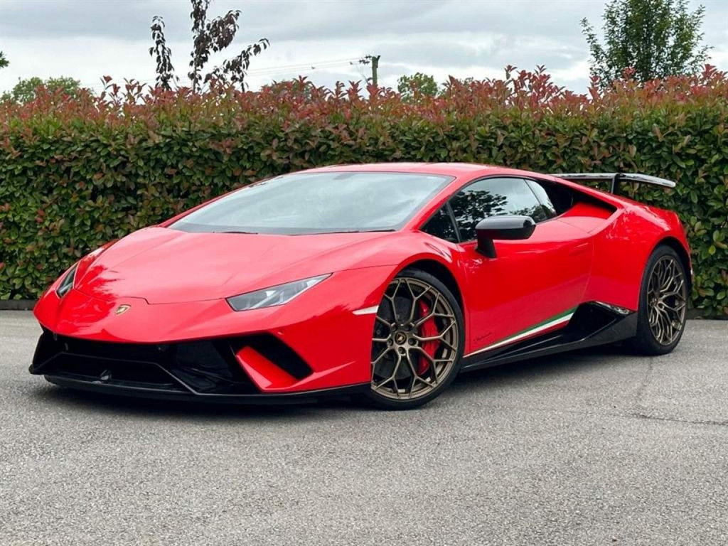 LAMBORGHINI HURACAN